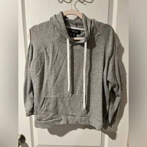 Rogue Collection grey cropped hoodie, with cut out sleeves. Size 2x. Runs small